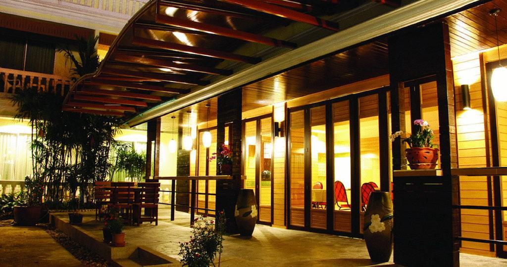 Windmill Resort Hotel Паттайя Экстерьер фото